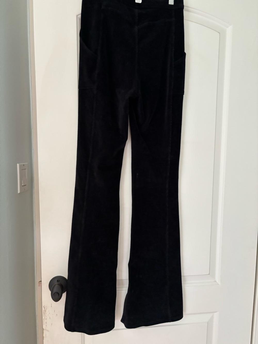 ALO Yoga Micro Corduroy High-Waist Winter Break Flare Pant - Black, SZ S - Picture 9 of 9
